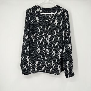 Worthington Plus Size 1X Roll Tab Long Sleeve Black White Blouse Classic Casual